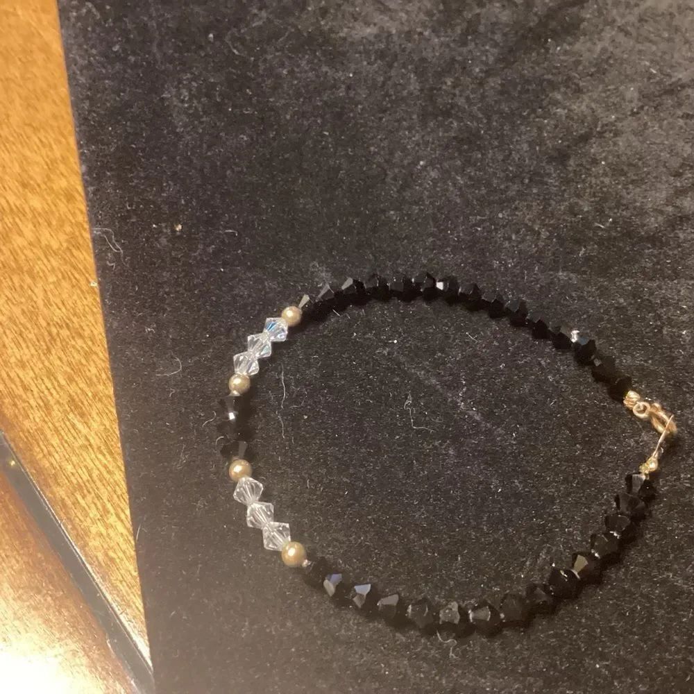 Delicate Black and Clear Crystal Bracelet
